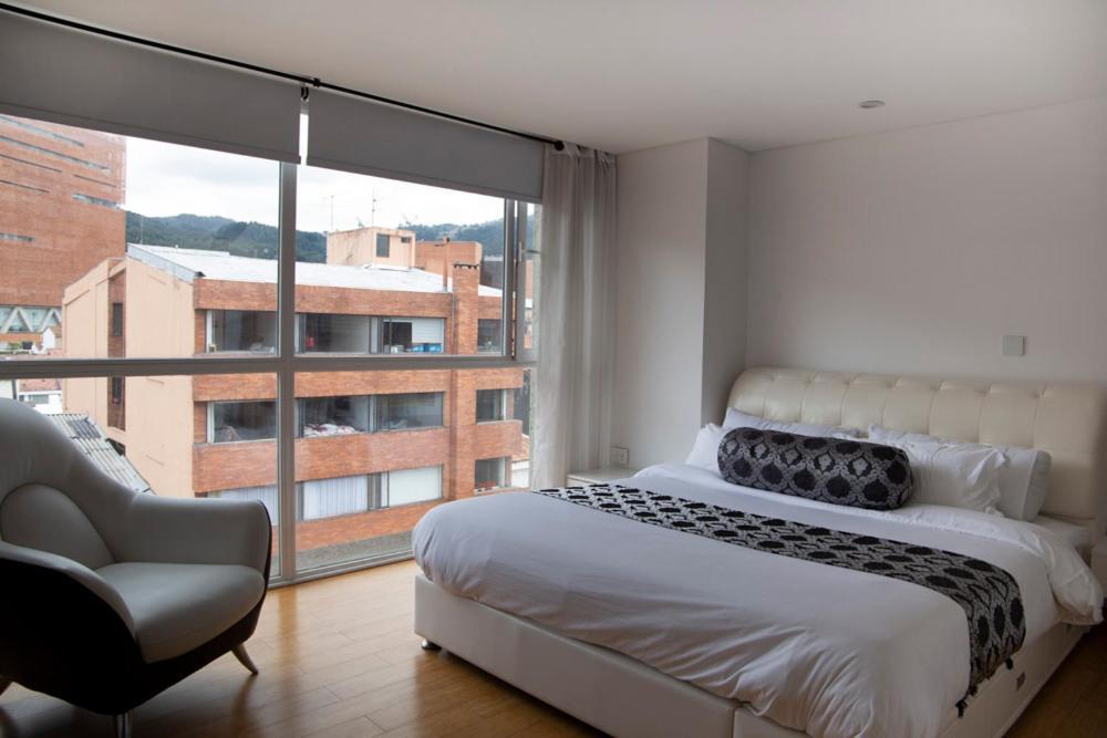 Apartasuite Edificio Monir Bogotá Exterior foto